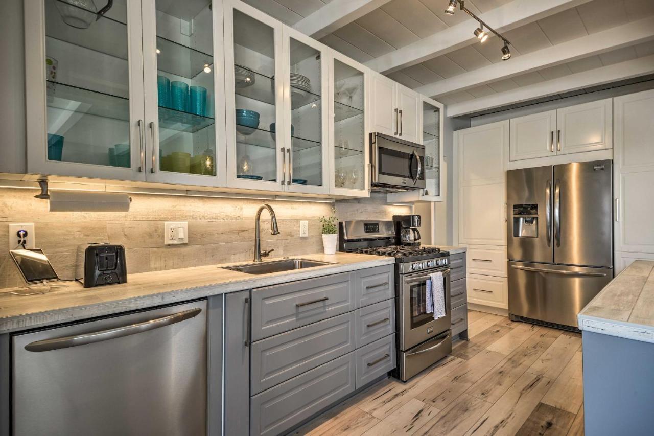 Remodeled Ventura Beach Home With Yard And Fire Pit! Экстерьер фото